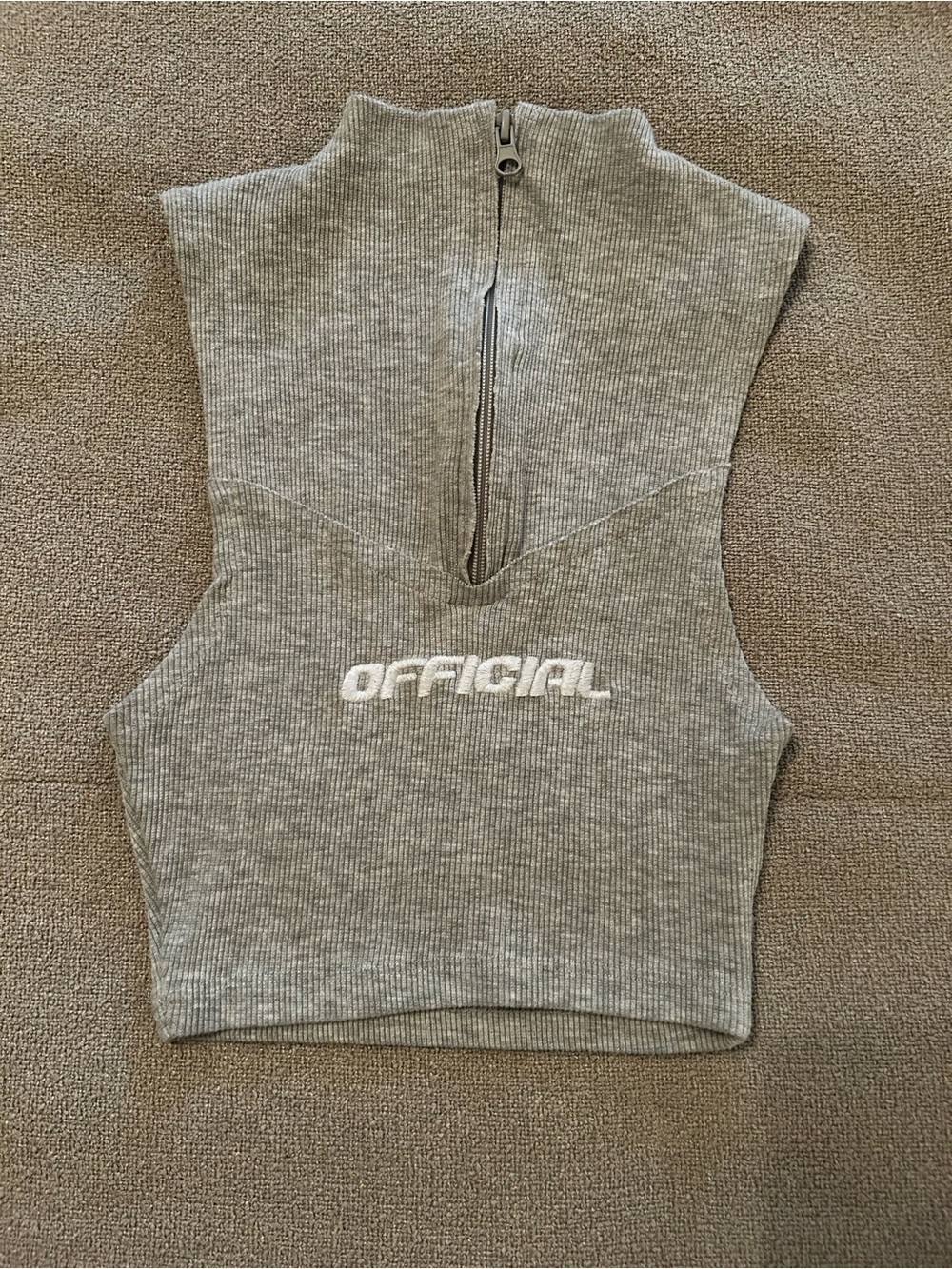 Boohoo Grey Ribbed Zip-Front Cropped Tank Top